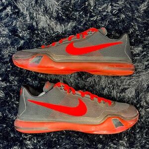 Kobe 10